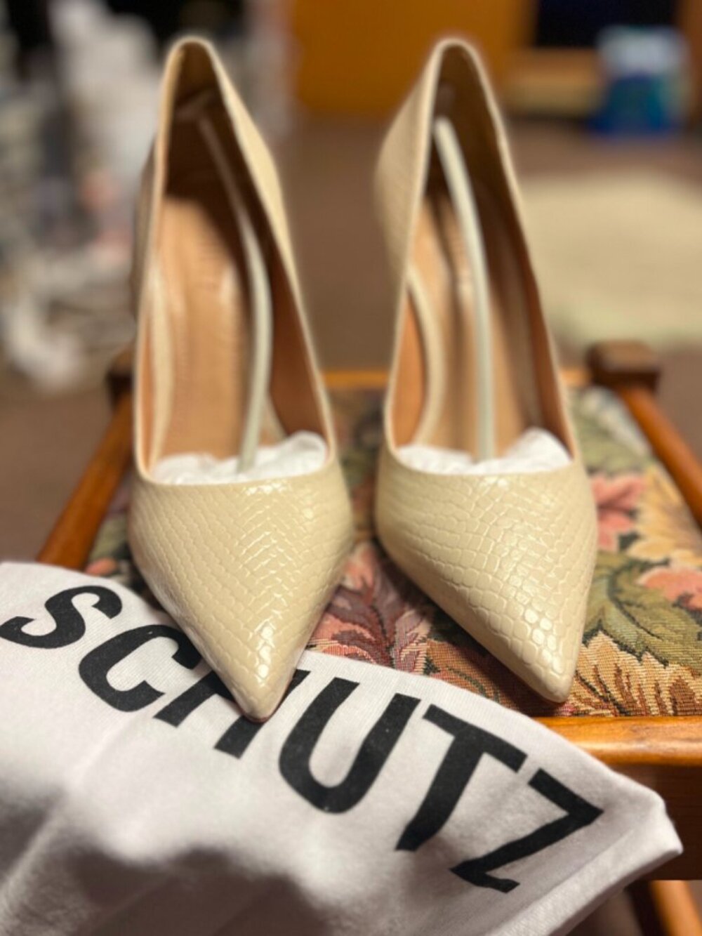 Schutz Sugar White Snake Embossed Lou Women's Pump - Picture 3 of 8
